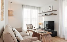 Port Forum Apartments By Olala Homes